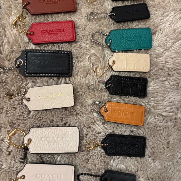 Coach Lot of 36 Hang Tag Hanging Bag Charms Key Chain Fob Genuine Replac… - Picture 4 of 13